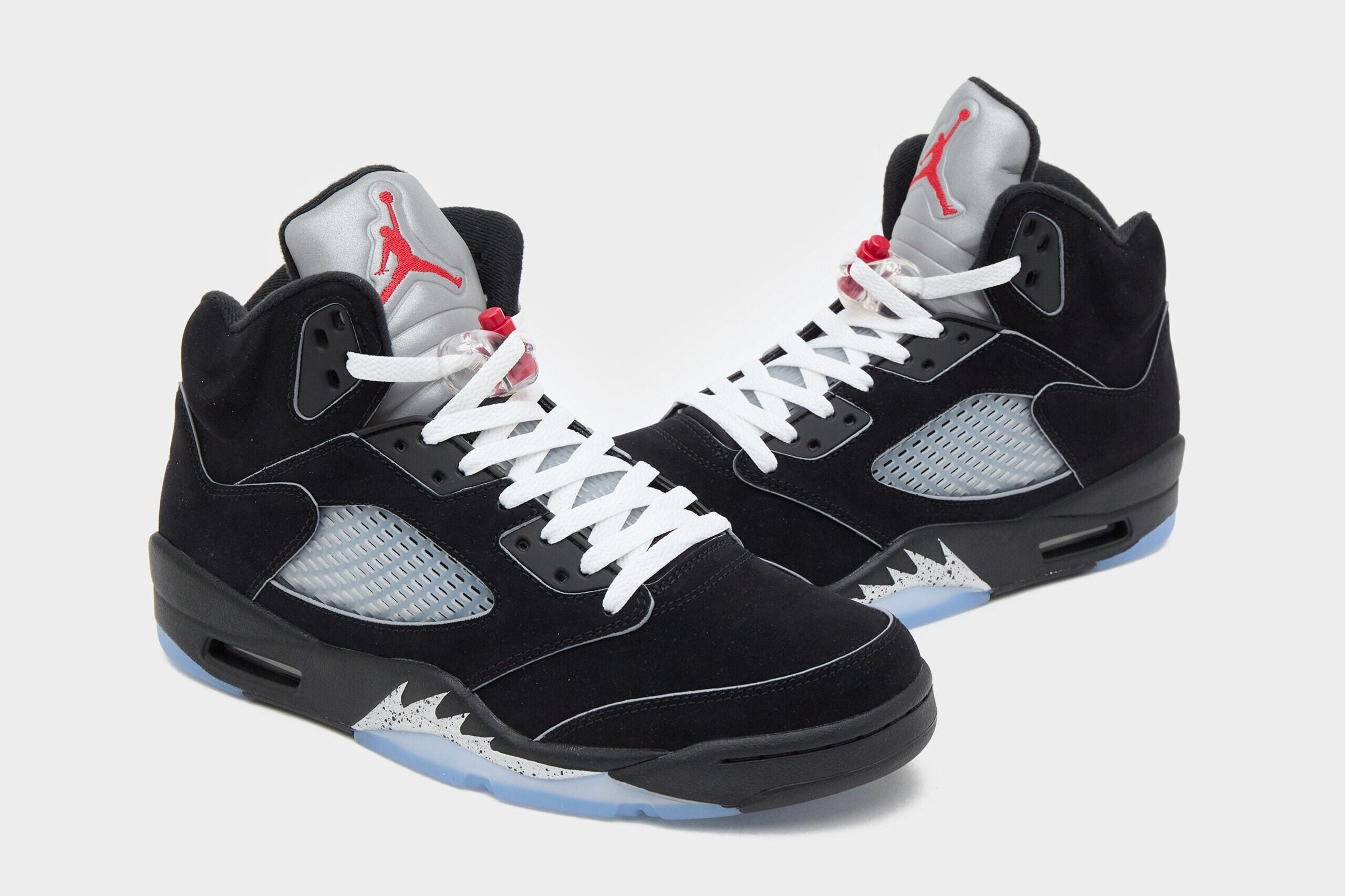 Jordan Retro 5 Black Metallic