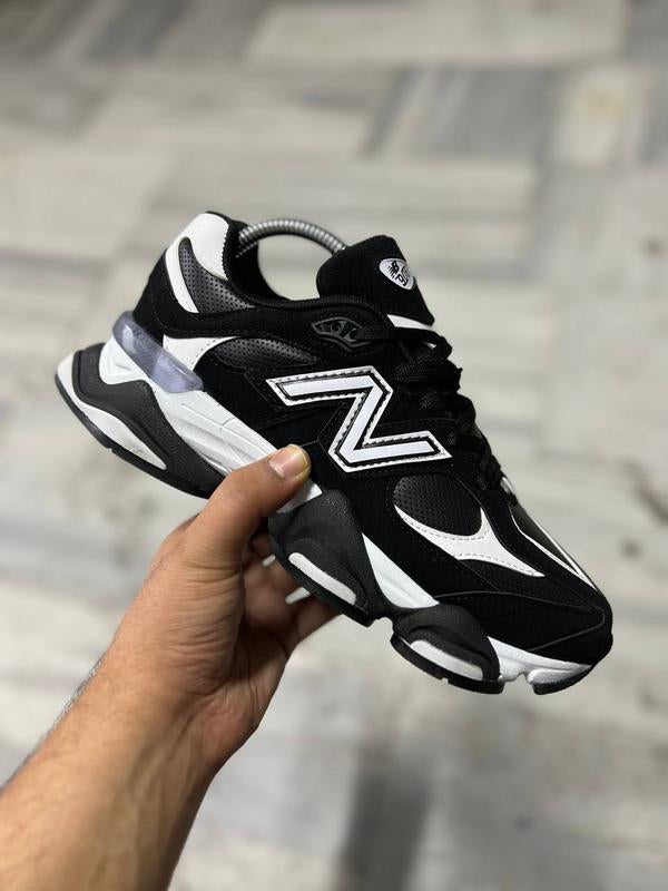 New Balance Black & White